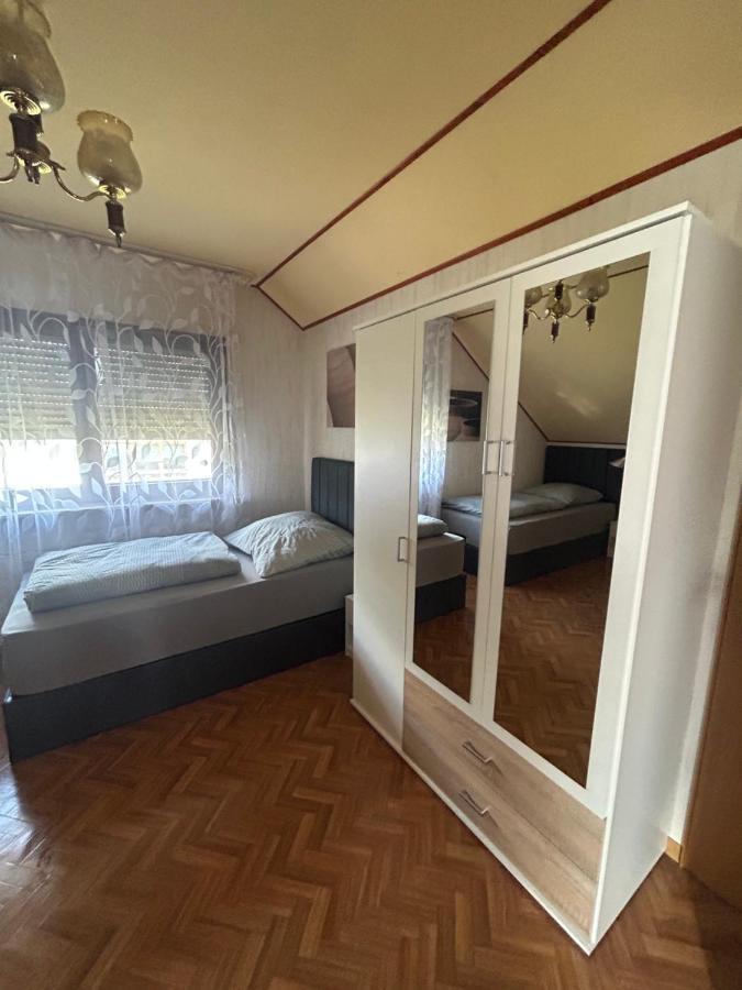 Erbach Ferienwohnung Erbach an der Danau Exterior foto